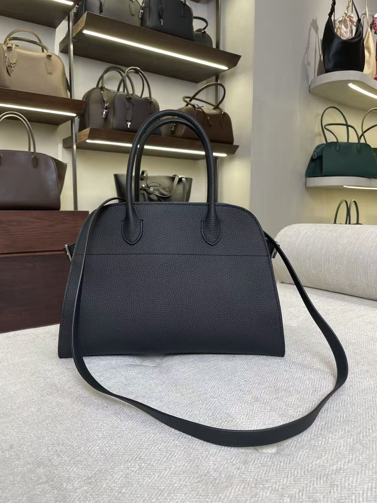 마고 Margaux  12 블랙 (CB가죽) 黑色