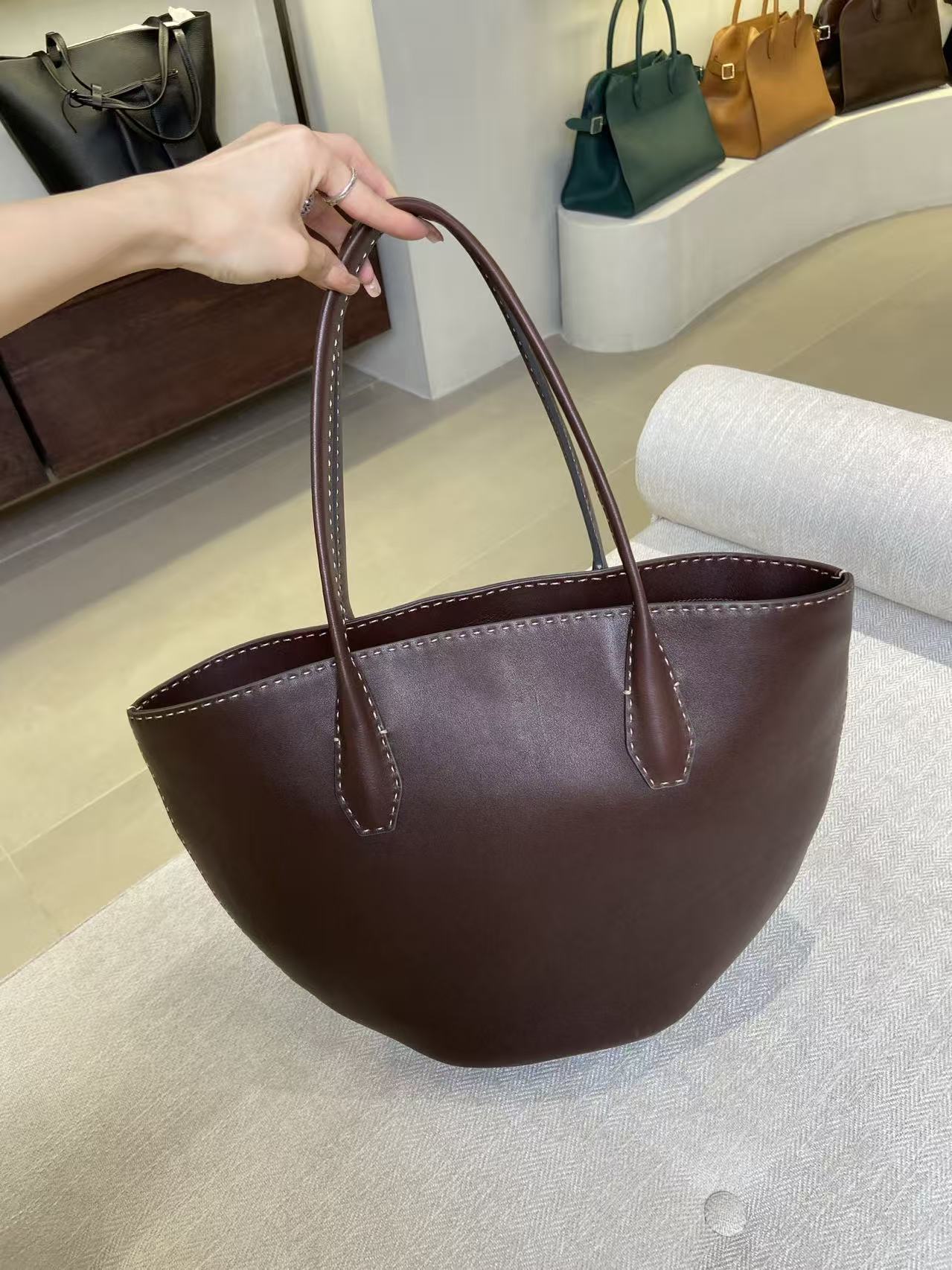 알제 토드 스티치 Alger tote 딥브라운 (마쏘니 가죽) 乌木色
