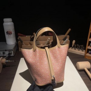 피코탄 Picotin lock 18 (스위프트 꽃무늬) 印花奶茶色