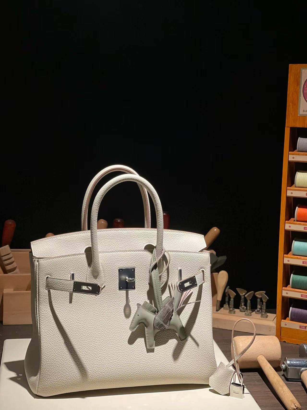 버킨 Birkin 30 (토고) 奶昔白银扣