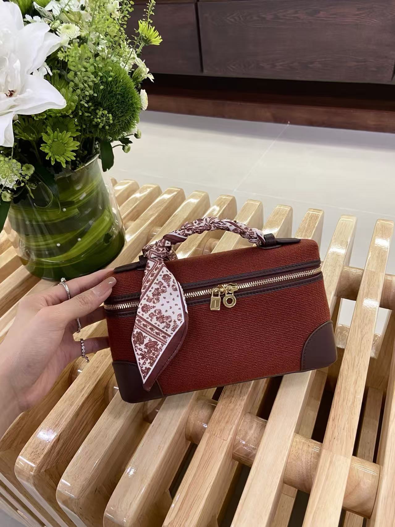 로로피아나 Loro Piana 19 패브릭 布拼皮勃肯地红