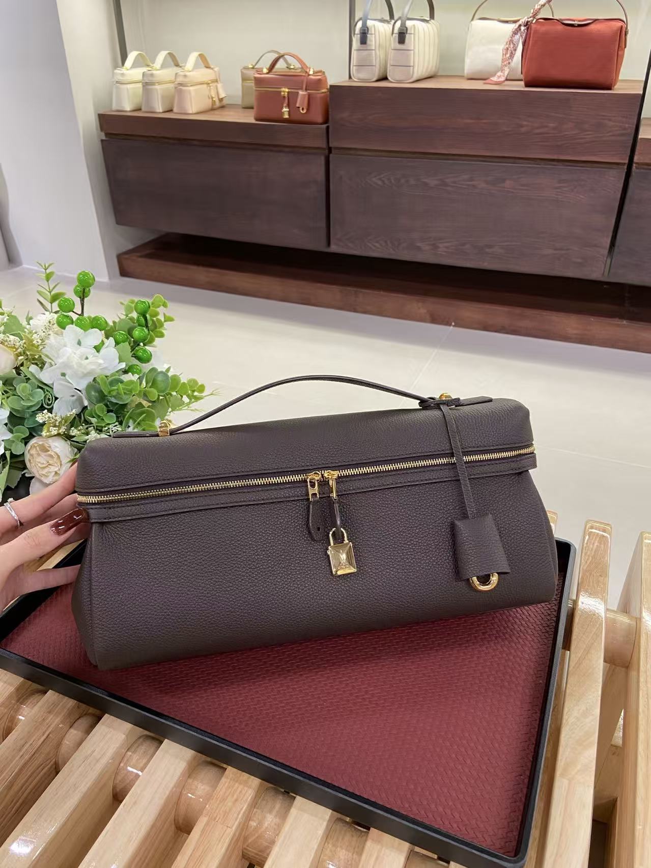 로로피아나 Loro Piana 33 原厂牛皮巧克力色